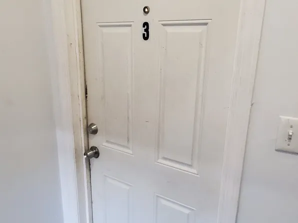 28 Bragaw Ave Floor 3, Newark, NJ 07112