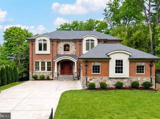 7708 Beech Tree Rd, Bethesda, MD 20817