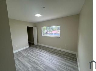 147 NW 61st St #1, Miami, FL 33127