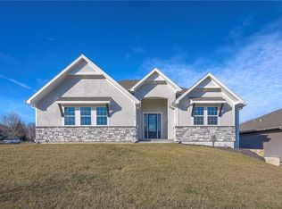 11494 S Longview Rd, Olathe, KS 66061