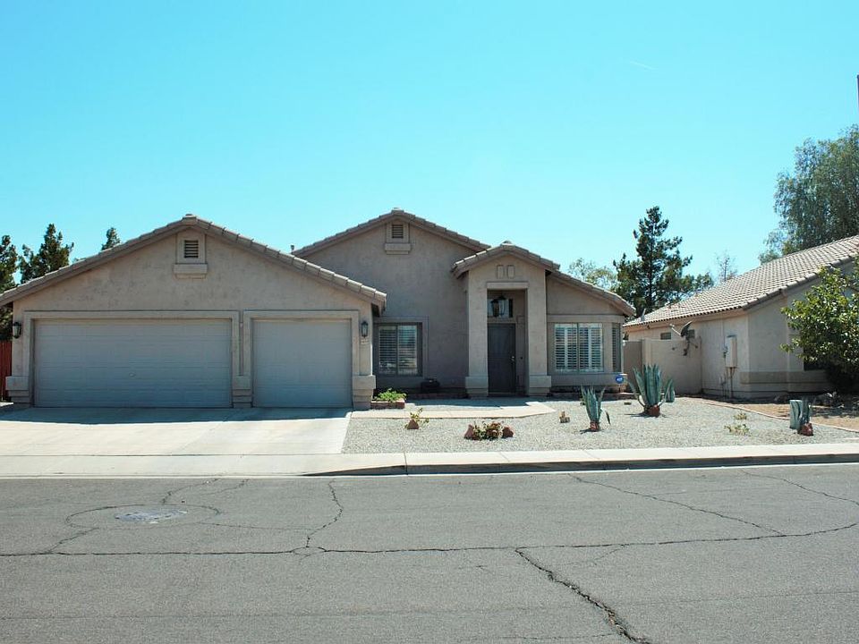 1st image of 6420 N 84th Ln