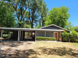 1007 Centenary Dr, Longview, TX 75601