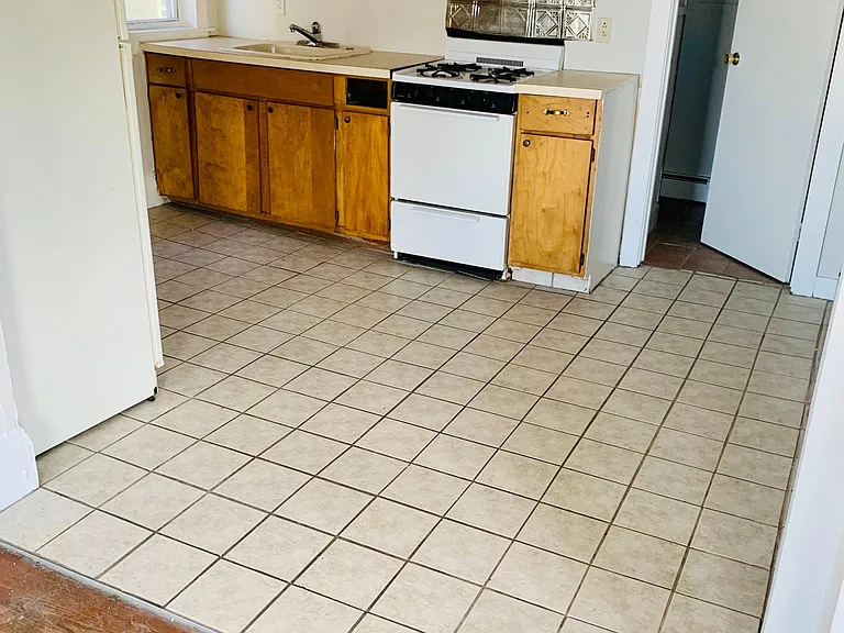 97 Beach Rd #2 — Photo 5