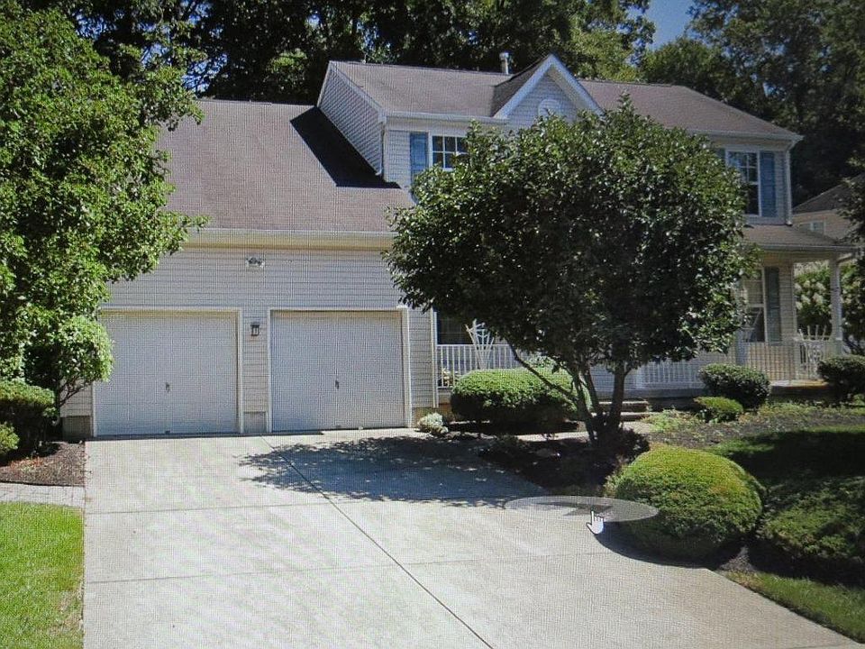 1st image of 77 Creekwood Dr