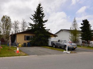 5124 Lionheart Dr, Anchorage, AK 99508