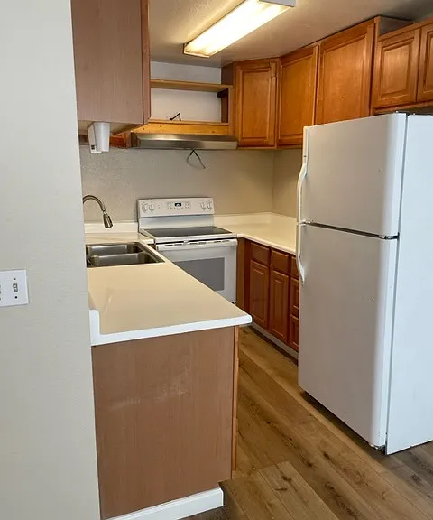 South Magnolia Villas - E — Photo 15