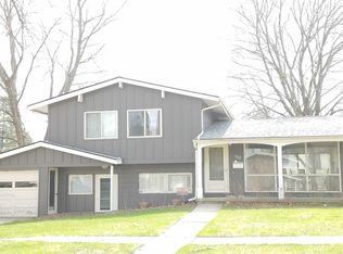 102 Wendell Pl, Dekalb, IL 60115