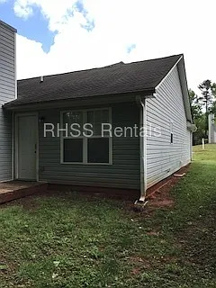 504 Edgewater Way — Photo 21