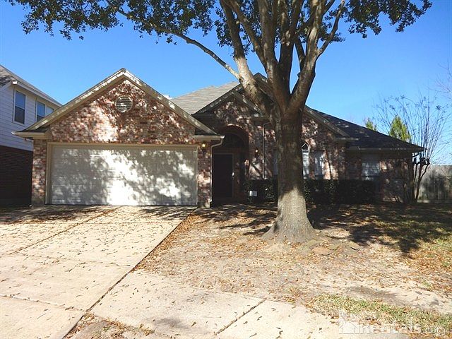 1st image of 1806 Arrowhead Ct