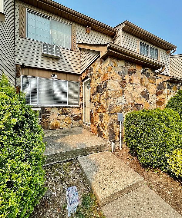 1st image of 47 Tiger Ct #1