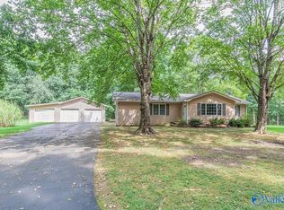 163 Shady Trl, New Market, AL 35761