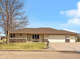 237 Liberty Ln, Jordan, MN 55352