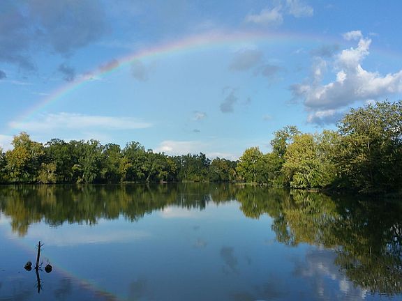 Full pool from February to September