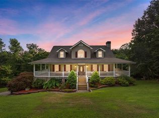 970 Salacoa Vis, Jasper, GA 30143