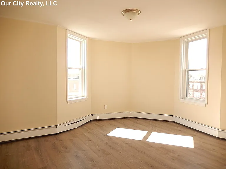 288 Prospect St #8 — Photo 12