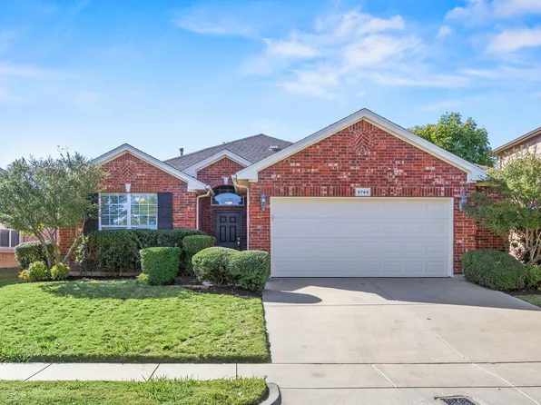 9749 Delmonico Dr, Fort Worth, TX 76244