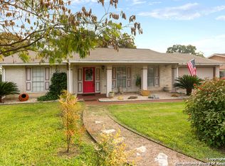 7034 Autumn Chase St, Leon Valley, TX 78238