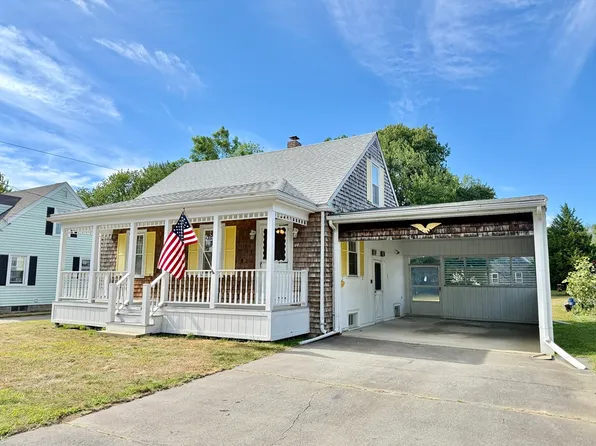 44 Glenhaven Ave, Fairhaven, MA 02719