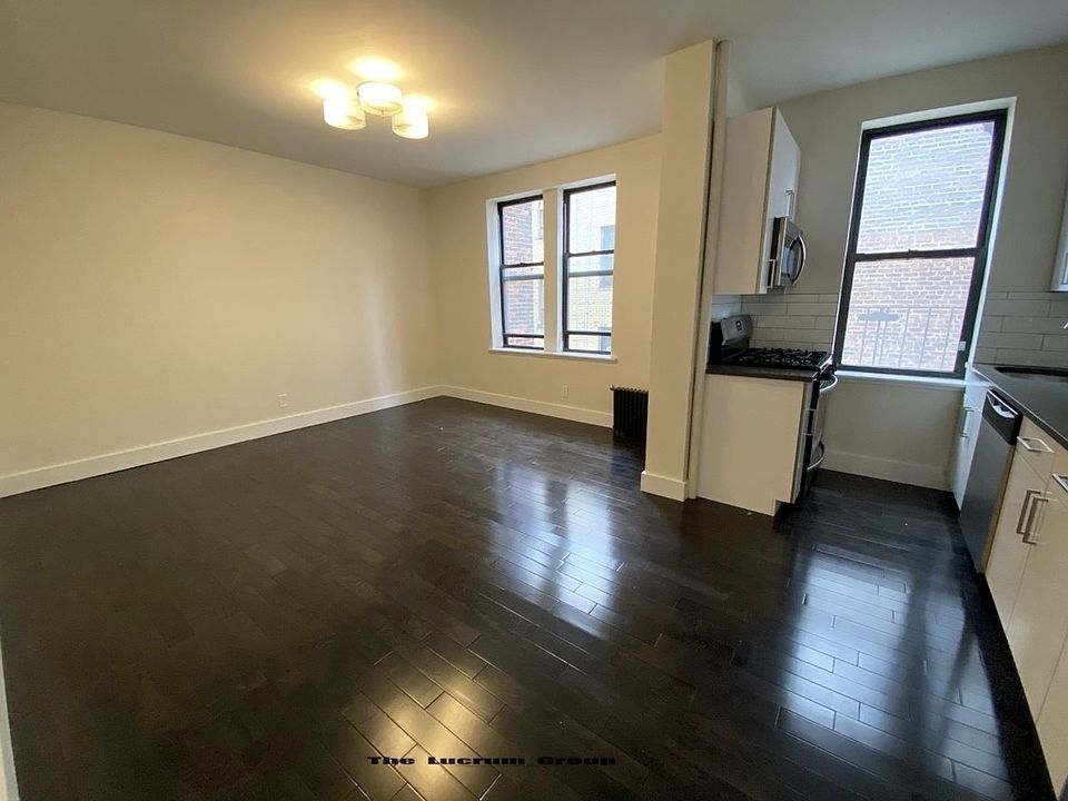 2nd image of 1611 Foster Ave APT 3C