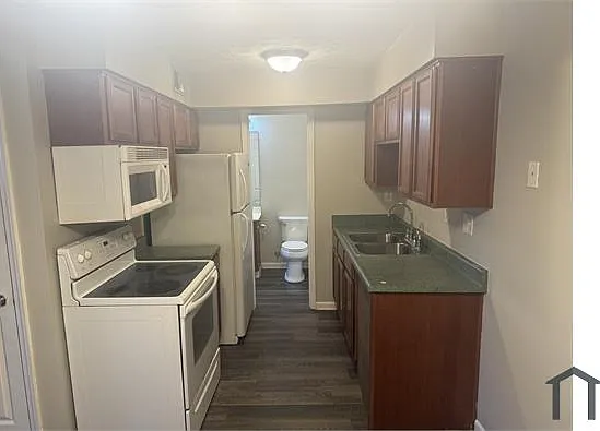1 bed, $1,000 — Photo 3
