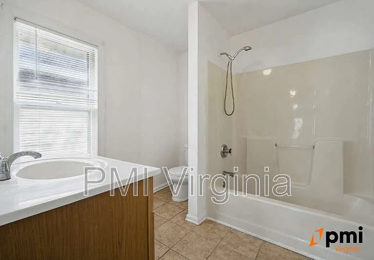 1411 Seaboard Ave #A — Photo 9