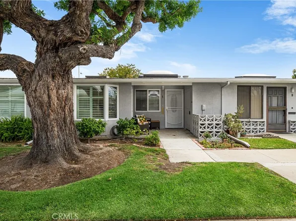 13701 Alderwood Ln #3-29E, Seal Beach, CA 90740