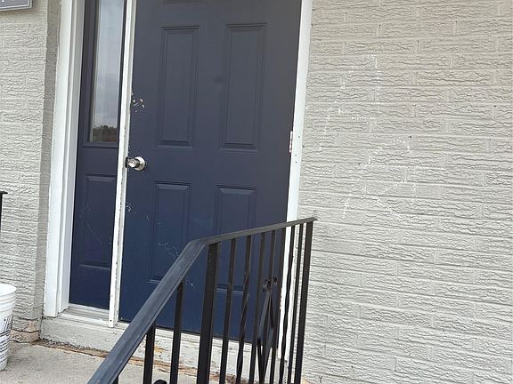 2nd image of 5 White Gate Road #A