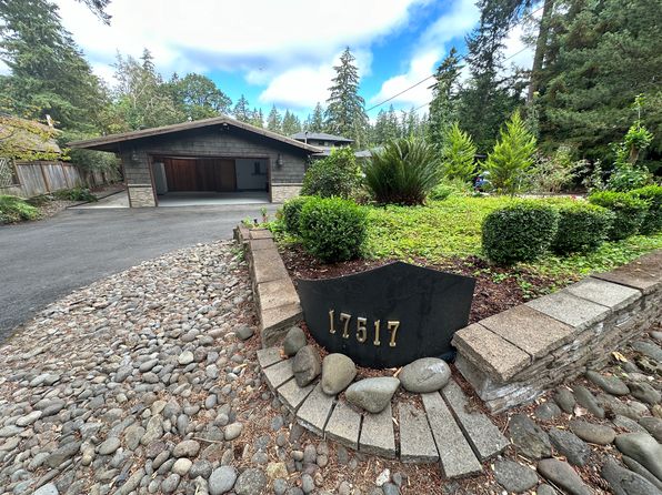 17517 Kelok Rd