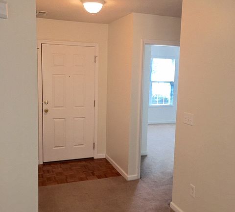 Main entry, guest BR