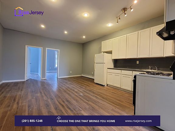 3rd image of 109 Wilkinson Ave #2