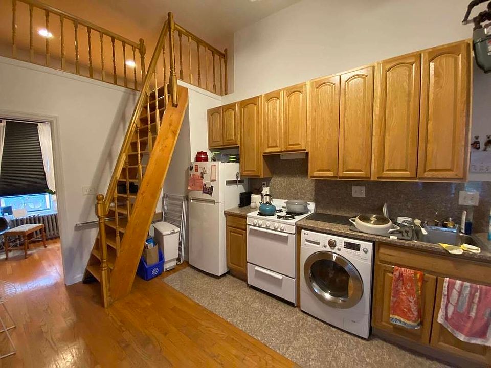 1st image of 15 W 100th St APT 2N