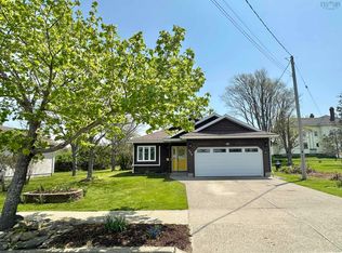 469 Brunswick St, Yarmouth, NS B5A 4V4