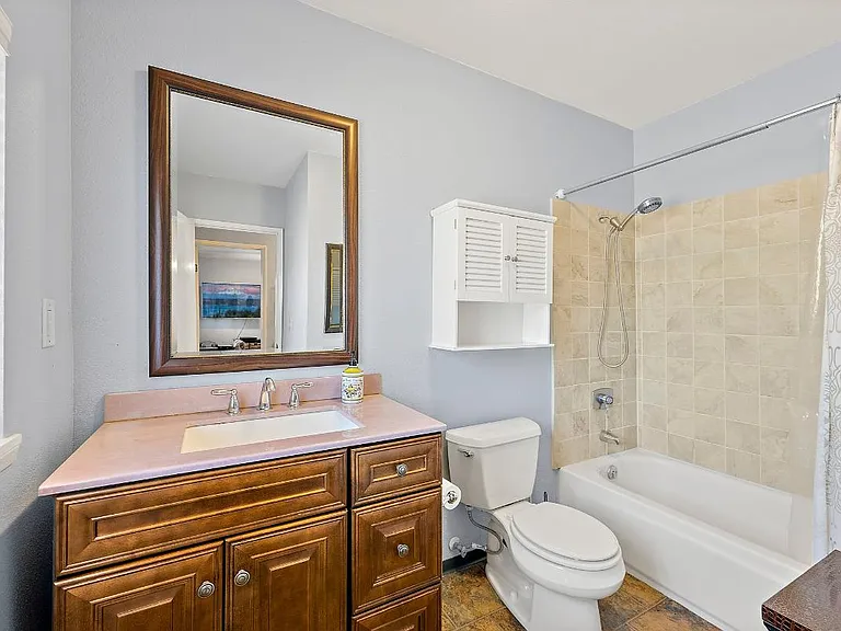 16920 Flume Rd SE #ADU — Photo 6