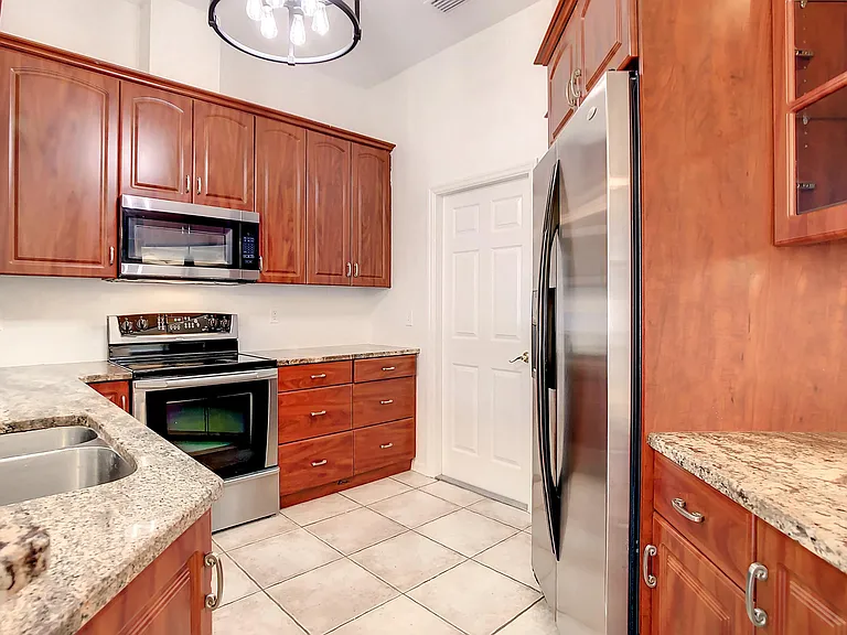 2811 Branch Creek Ave — Photo 10