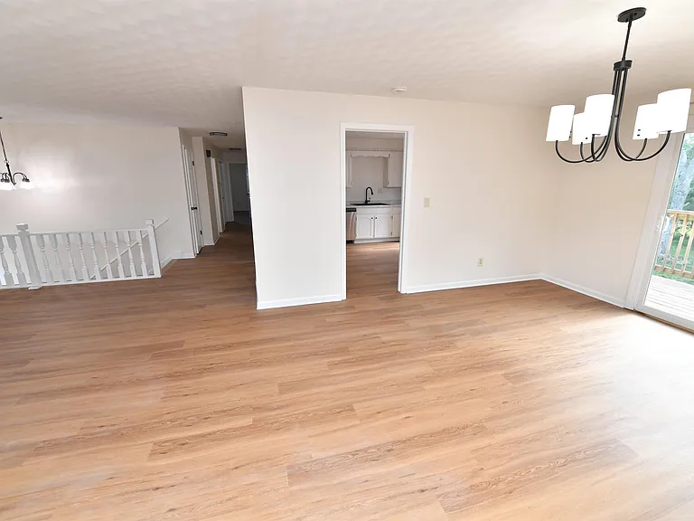 6915 N Flamingo Ct — Photo 42