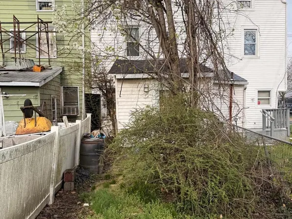 507 Lawrence St, Burlington, NJ 08016