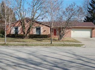 721 Gateshead Rd, Troy, OH 45373