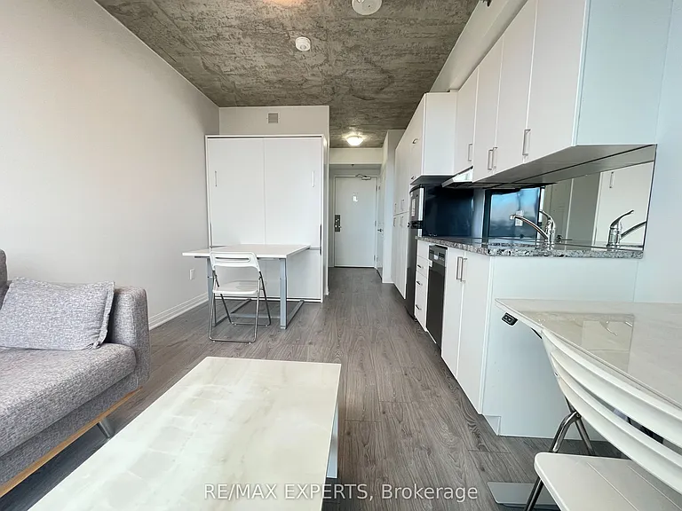 1900 Simcoe St N #518 — Photo 3