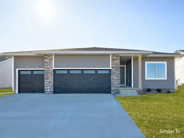 9665 Thorton Dr, Johnston, IA 50131