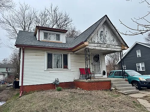 15447 Griggs St Photo 1