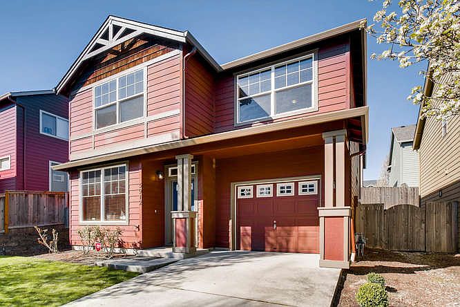Front w/DEEDED Parking