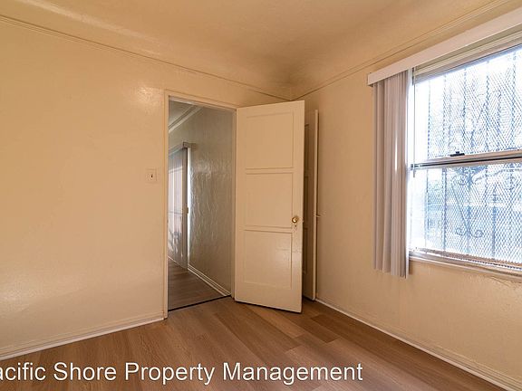5th image of 3510 S Bronson Ave #11245668