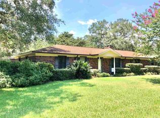 1229 Bayshore Rd, Gulf Breeze, FL 32563