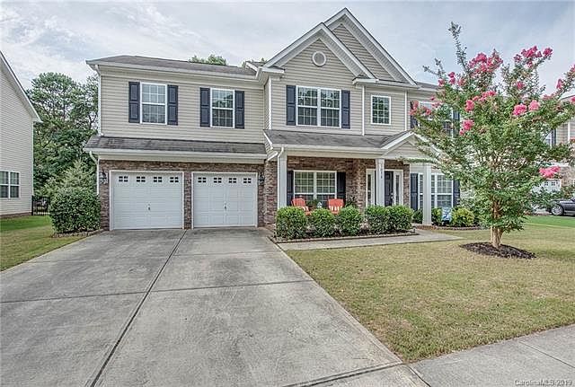 1st image of 1054 McLaren Dr