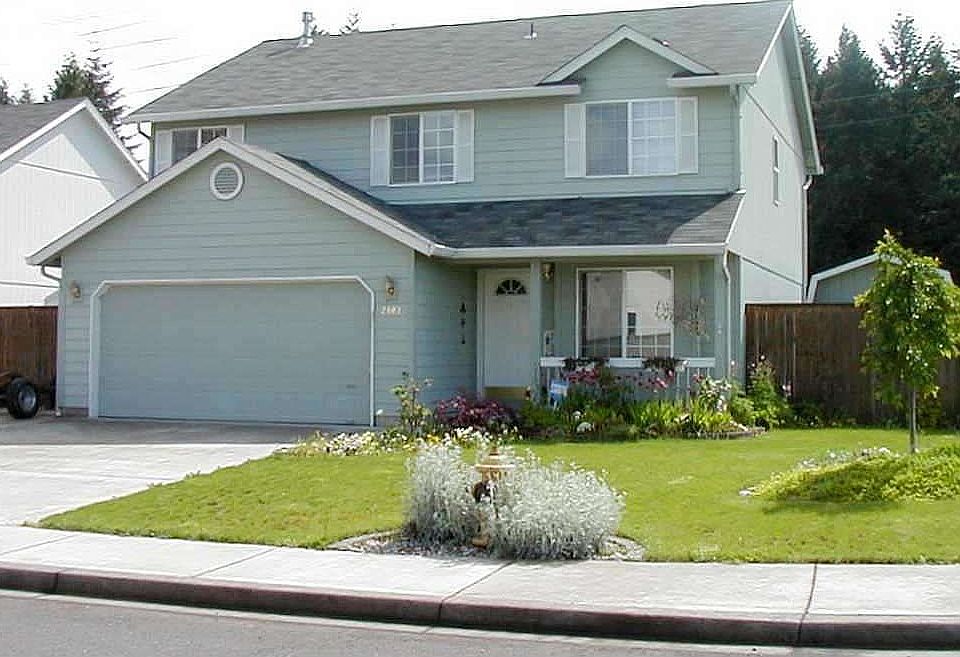 2803 NE 166th PL