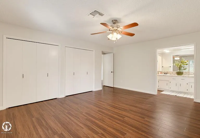 2300 El Portal Dr #49 — Photo 12