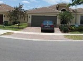 2044 NE 3rd Ct, Homestead, FL 33033