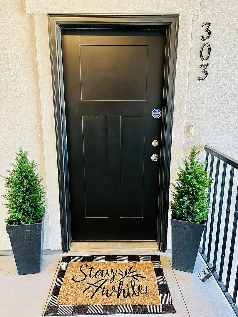 Comfortable 3 Bed / 2 Bath Home Available in Lehi — Photo 3