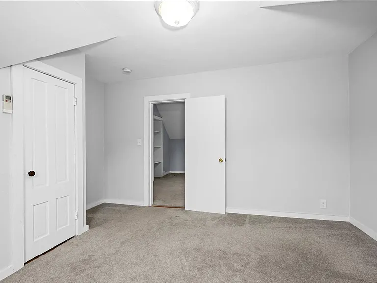 150 Malvern Rd #2 — Photo 8