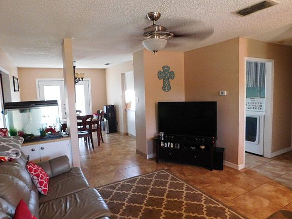 4th image of 3308 Roosevelt Dr
